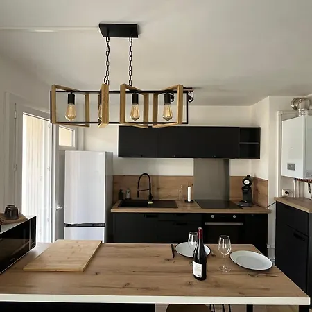 T2 Moderne Hypercentre - Parking Prive *